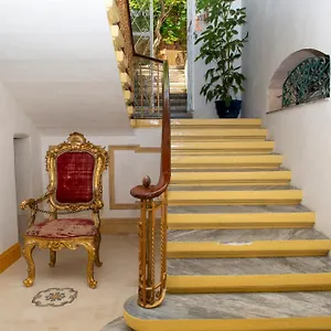 https://casa-rocca-piccola-bb.hotelssaintjulians.com